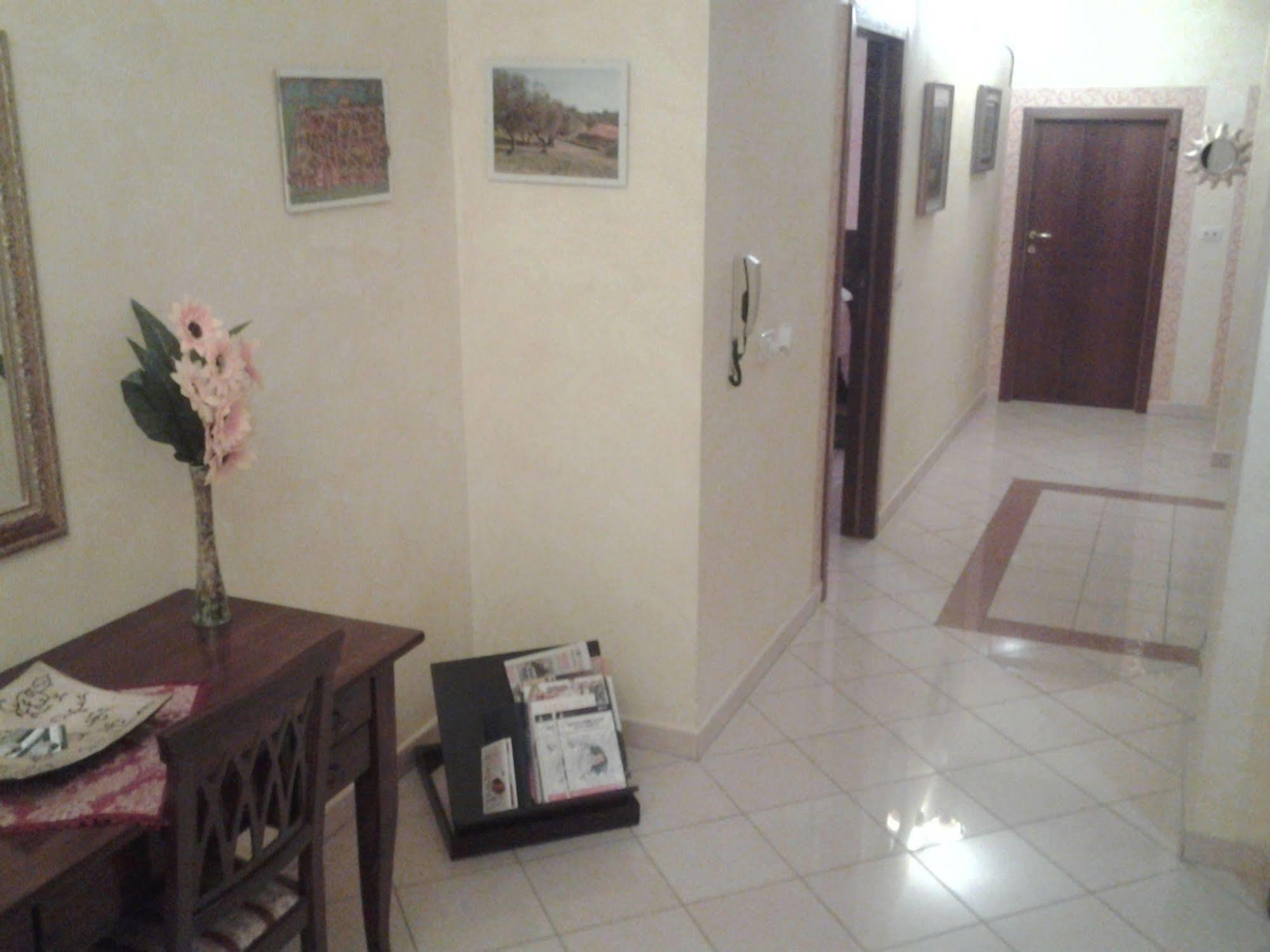 Piazza Salento Bed & Breakfast Lecce Exterior photo